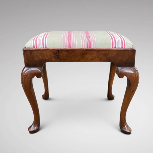 Antique Cabriole Stools - 22 items for sale on sellingantiques.co.uk