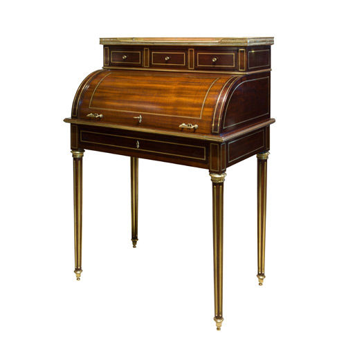 Antique Cylinder Bureau - 31 items for sale on sellingantiques.co.uk