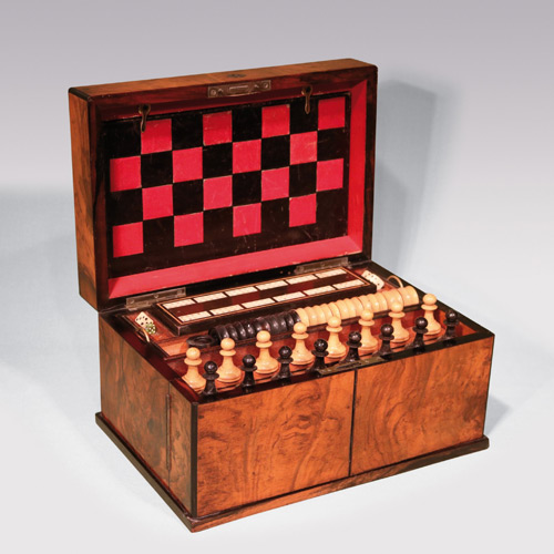 Antique Games Boxes - 16 items for sale on sellingantiques.co.uk