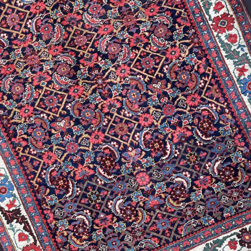 Antique Kurdish Rugs - 88 items for sale on sellingantiques.co.uk