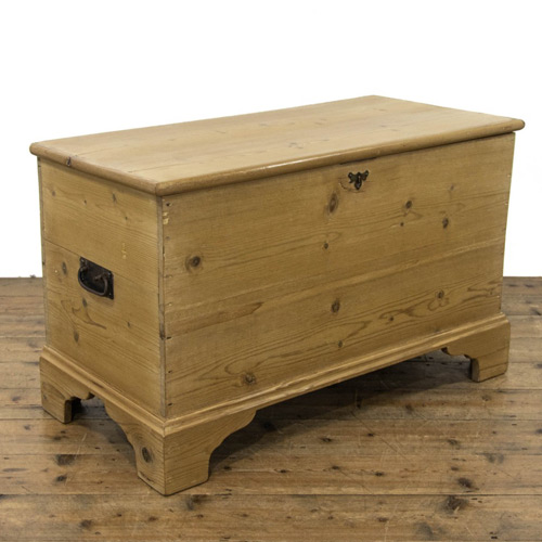 Antique Pine Chests - 102 items for sale on sellingantiques.co.uk