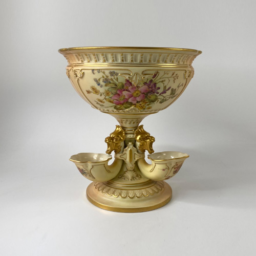 Antique Porcelain - 588 items for sale on sellingantiques.co.uk