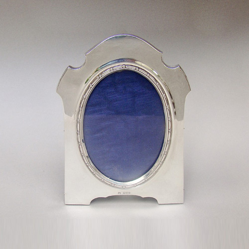 Antique Silver Frames - 79 items for sale on sellingantiques.co.uk