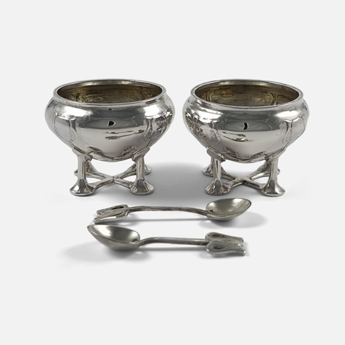 Antique Silver Salt Cellars - 7 items for sale on sellingantiques.co.uk