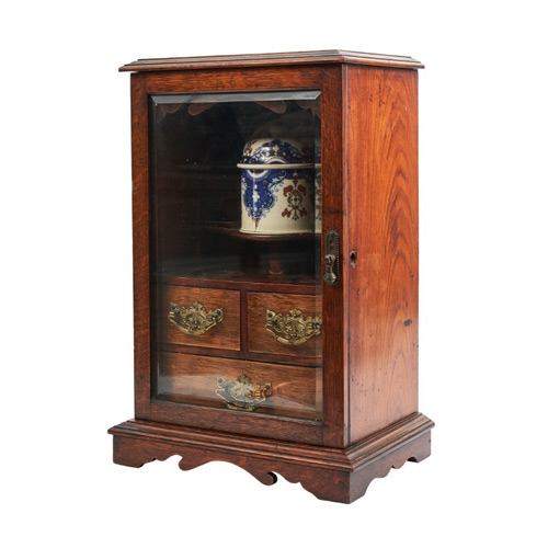 Antique Smokers Cabinets - 4 items for sale on sellingantiques.co.uk