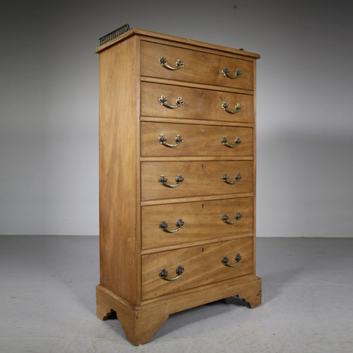 Antique Tall Chest Of Drawers - 45 items for sale on sellingantiques.co.uk