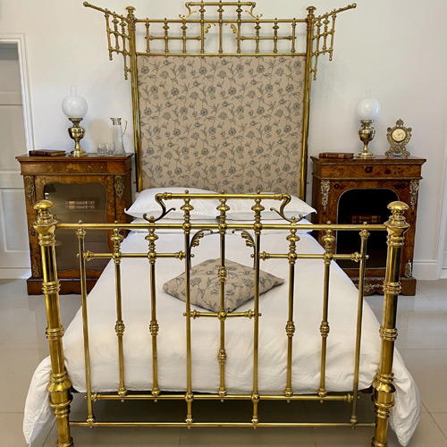 Antique Tester Beds - 23 items for sale on sellingantiques.co.uk