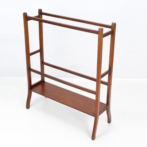 Antique Towel Rails - 27 items for sale on sellingantiques.co.uk