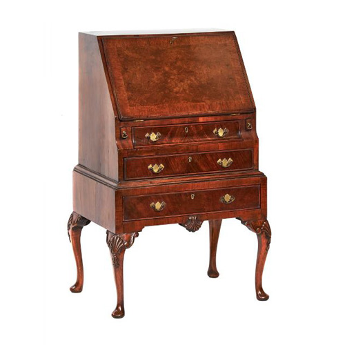 Antique Walnut Bureau - 203 items for sale on sellingantiques.co.uk