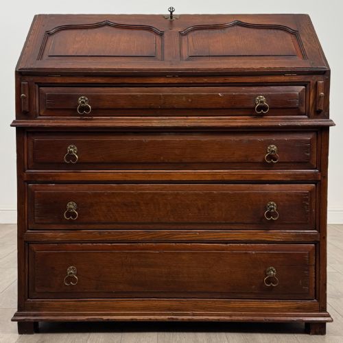 ANTIQUE 20TH CENTURY FINE QUALITY BUREAU IN OAK