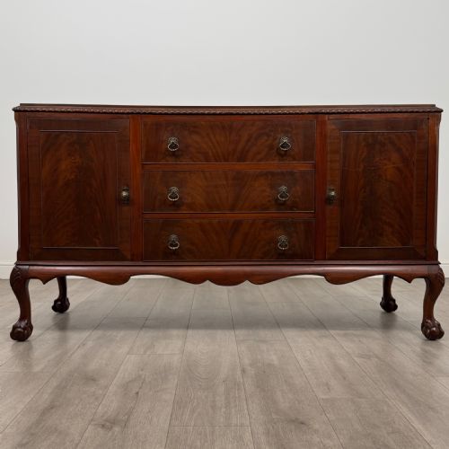 ANTIQUE 20TH CENTURY GOOD QUALITY SIDEBOARD IN MAHOGANY