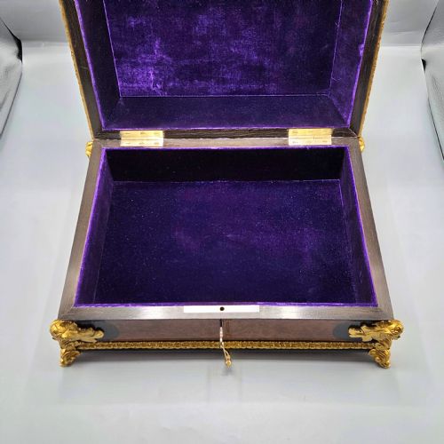 SUPERB EXTRA LARGE AMBOYNA EBONY JEWELLERY TABLE BOX - ADDITIONAL PHOTO 8