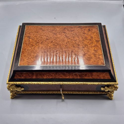 SUPERB EXTRA LARGE AMBOYNA EBONY JEWELLERY TABLE BOX - ADDITIONAL PHOTO 9
