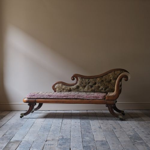 MID 19TH CENTURY COUNTRY HOUSE CHAISE LOUNGE