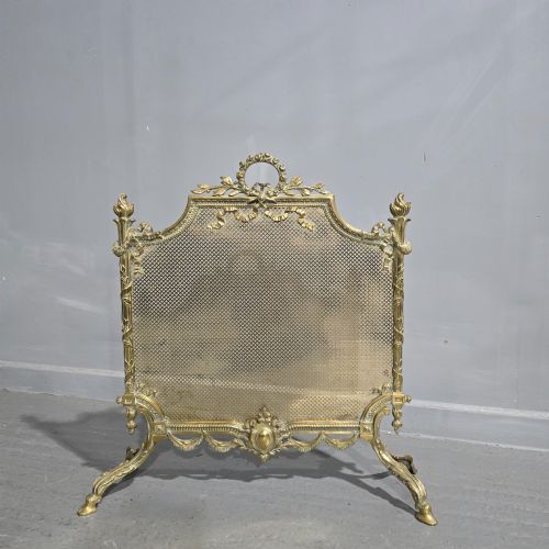 VICTORIAN GILT BRASS FIRE GUARD