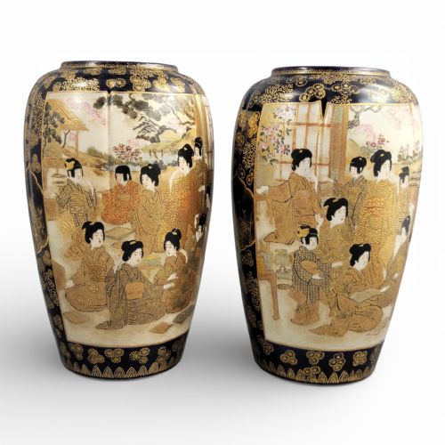 PAIR OF MEIJI JAPANESE SATSUMA VASES WITH HODOTA SHOTEN MARK C1890