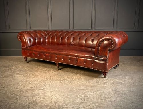 LARGE VICTORIAN LEATHER CHESTERFIELD SOFA