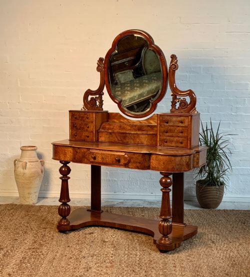 VICTORIAN WALNUT DRESSING TABLE BURR WALNUT