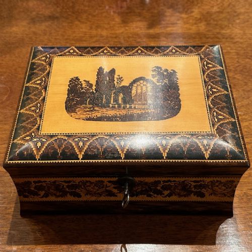 19TH CENTURY TUNBRIDGWARE FITTED JEWELLERY WORK BOX