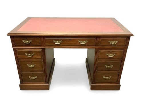 VICTORIAN WALNUT PEDESTAL DESK WITH LEATHER TOP