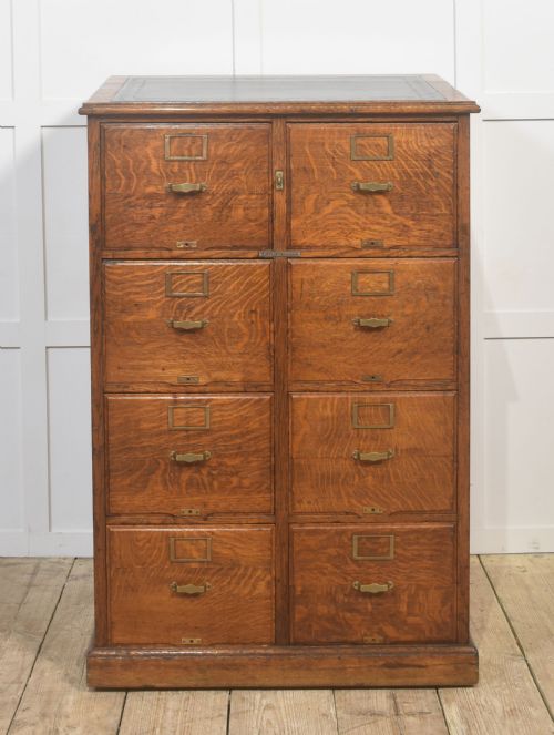EARLY 20TH CENTURY OAK DOUBLE FILING CABINET