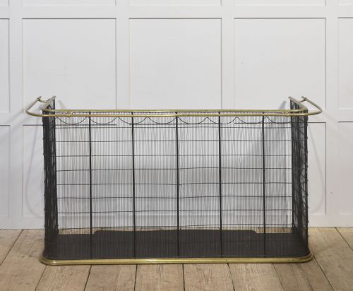 LATE 19THCENTURY NURSERY SPARKS GUARD