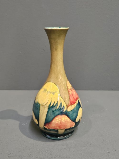 MOORCROFT CLAREMONT VASE