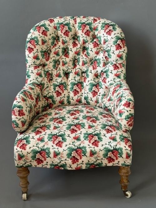 SIBYL COLEFAX UPHOLSTERED 19TH CENTURY BUTTON BACK CHAIR